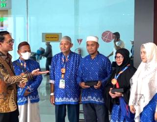 Komitmen BSI dalam Melayani Jamaah Haji, BSI Sambut Kepulangan Jemaah Haji 2024