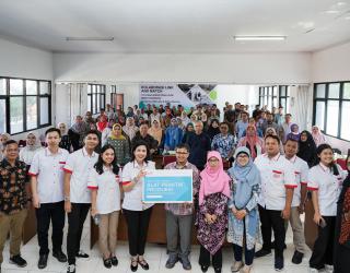 Yayasan WINGS Peduli dan SMKN 8 Bandung Kolaborasi Wujudkan SDM Siap Kerja