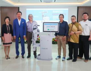 RS Medistra Jakarta Pertama di Indonesia Hadirkan Inovasi Operasi Implan Lutut dengan VELYS Robotic