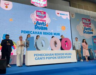 Gemas! Intip Keseruan 1.000 Bayi Indonesia Ganti Popok Serentak