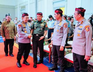 Kasum TNI Hadiri Acara Malam Apresiasi Setapak Perubahan Polri Tahun 2024