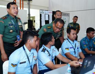 Irjen TNI Buka Perlombaan Cyber Strike dan Cyber Awareness Forum