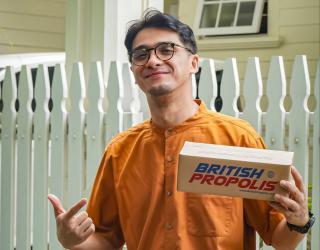 Ricky Harun dan Sejumlah Artis Dukung Gaya Hidup Sehat dengan British Propolis