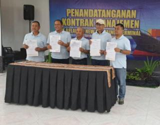 Presiden Direktur PT BNCT Beri Motivasi Operator Terminal dalam Program Penyegaran di Danau Toba