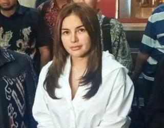 Nikita Mirzani Diperiksa Polisi Selama 12 Jam Terkait Dugaan Pemerasan Reza Gladys