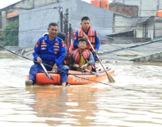 Banjir Bekasi Rusak 114 Sekolah, Wakil Ketua Komisi X Minta Prioritas Perbaikan Gedung