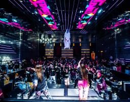 Giatkan Hidup Sehat dan Gaya Hidup Aktif, Holywings Peduli Gelar Senam Sehat di Batam