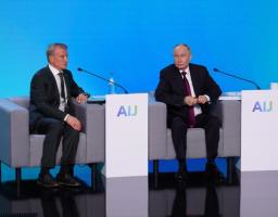 AI Journey 2025 Tegaskan Pentingnya Kolaborasi Global dalam Tata Kelola AI