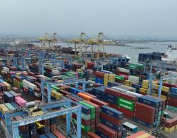 Arus Peti Kemas Pelindo Tembus 13,34 Juta TEUs pada 2025