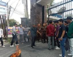 Izin Sawit Disulap Jadi Kebun Singkong, Negara Rugi?