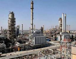 AS Targetkan Jaringan Minyak Iran, Penutupan Selat Hormuz Picu Lonjakan Harga