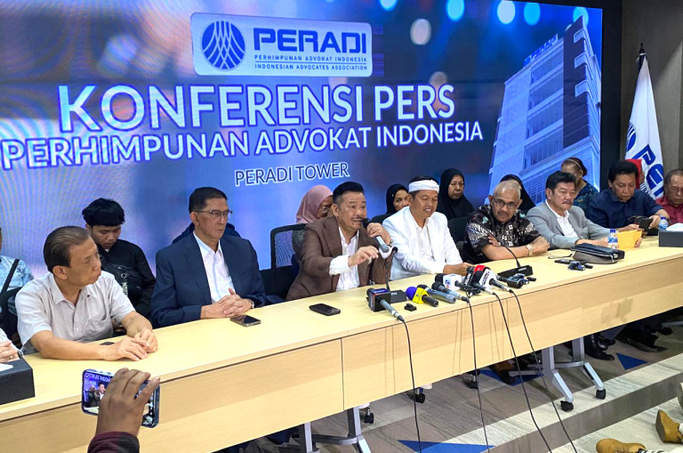 Otto Hasibuan dan Deddy Mulyadi Hadirkan Saksi dalam Jumpa Pers di PERADI Tower