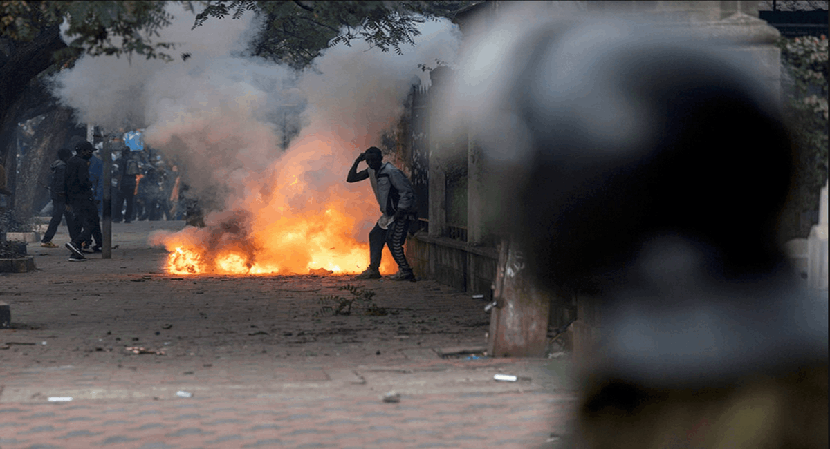 Kerusuhan di Kenya Pecah! Gedung DPR Diserbu Massa