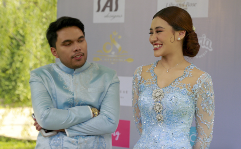 Thariq Halilintar Serahkan Voucher Treatment Kecantikan Rp500 Juta untuk Lamar Aaliyah Massaid