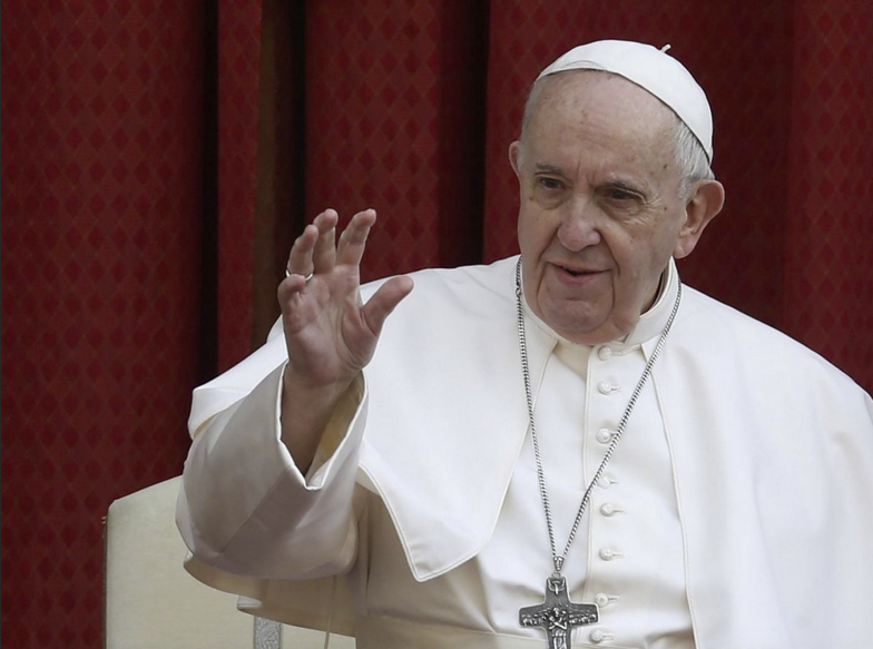 Berkunjung ke Indonesia, Paus Naik Pesawat Komersil Biasa Bukan Jet Pribadi