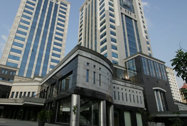 Pemerintah Dorong Sektor Manufaktur dan Kendalikan Inflasi