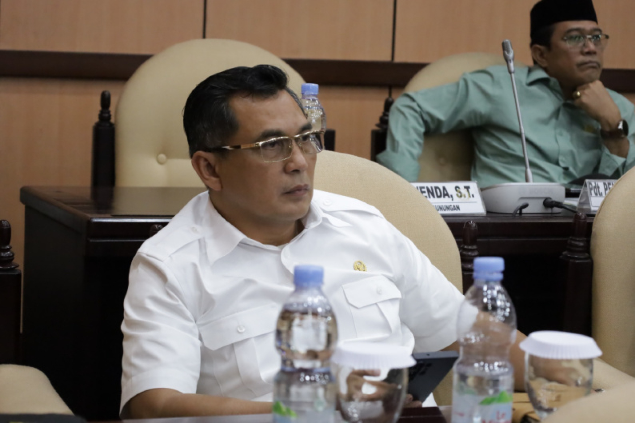 Tekanan di Balik Pabrik Garmen, Buruh Dipaksa Tanda Tangan Resign