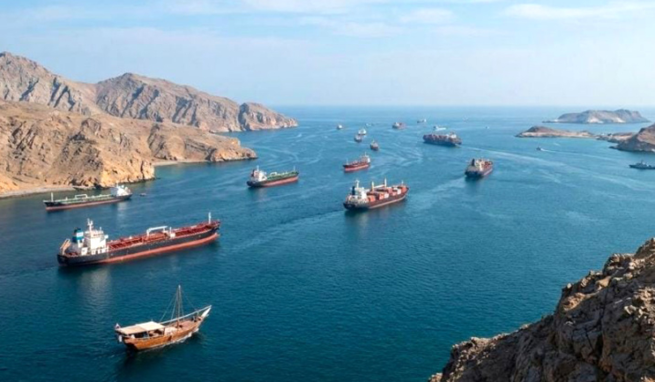 AS Tolak Tukar Sanksi dengan Akses Selat Hormuz, Ini Alasannya